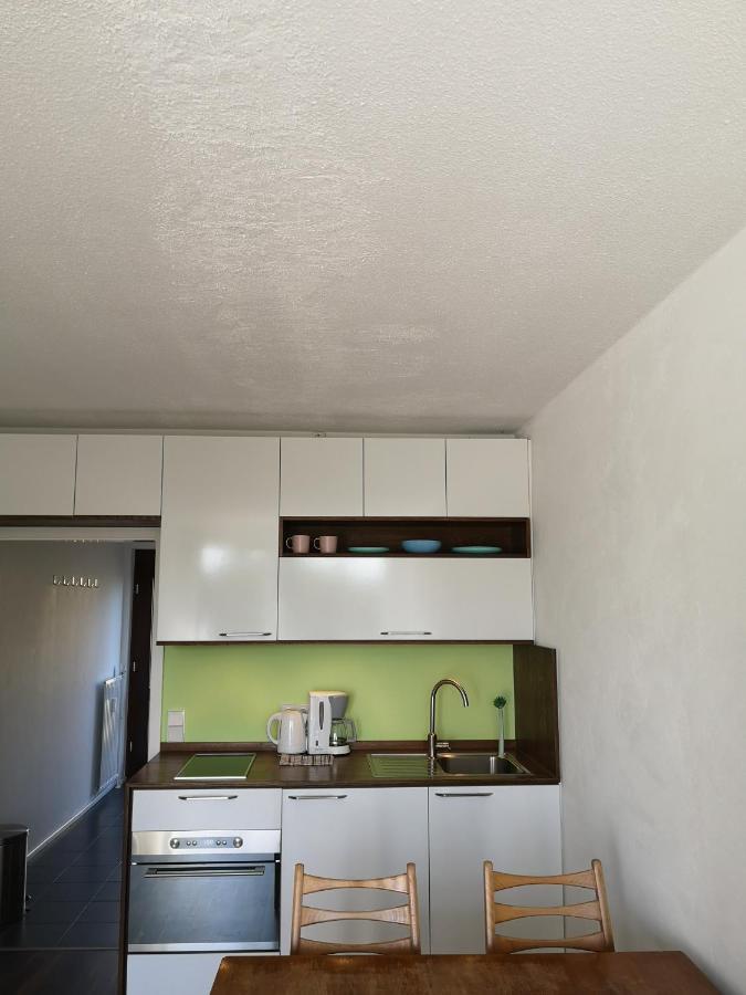 Sunny Seaside Apartment Kiel Exterior foto